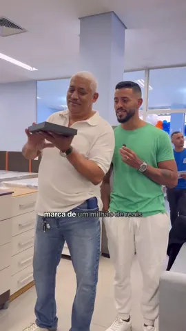 Capa do vídeo Móveis Kairós